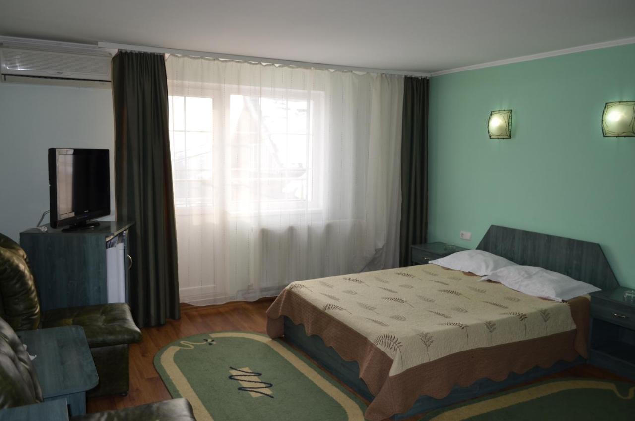 Casa Alba Hotel Râmnicu Vâlcea Exterior foto